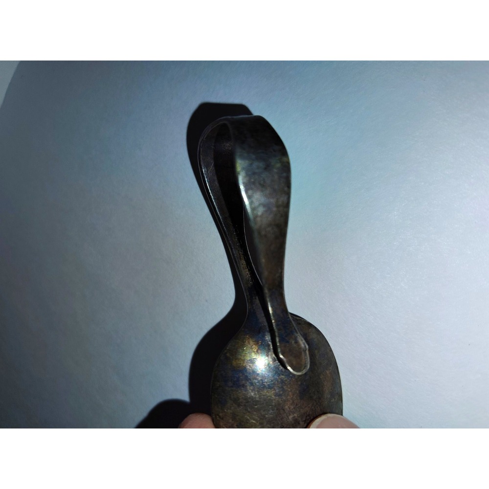 Vintage baby Spoon WM. A. Rogers silver-plated manufactured by Oneida Ltd - Picture 1 of 8